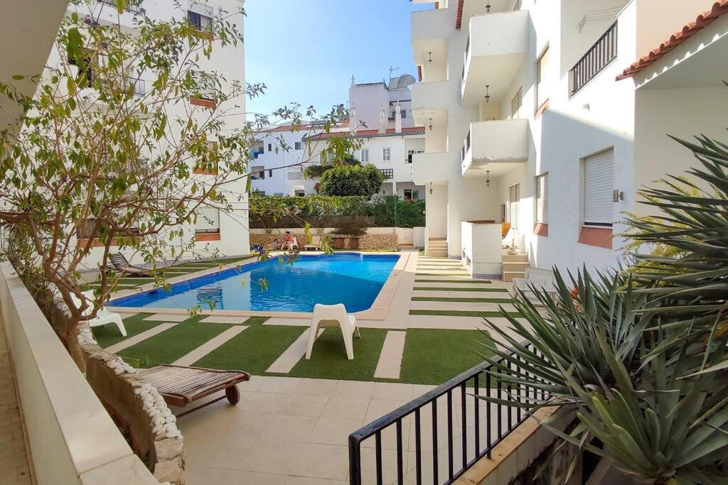 Gyula Old Town Apartment Albufeira Eksteriør billede